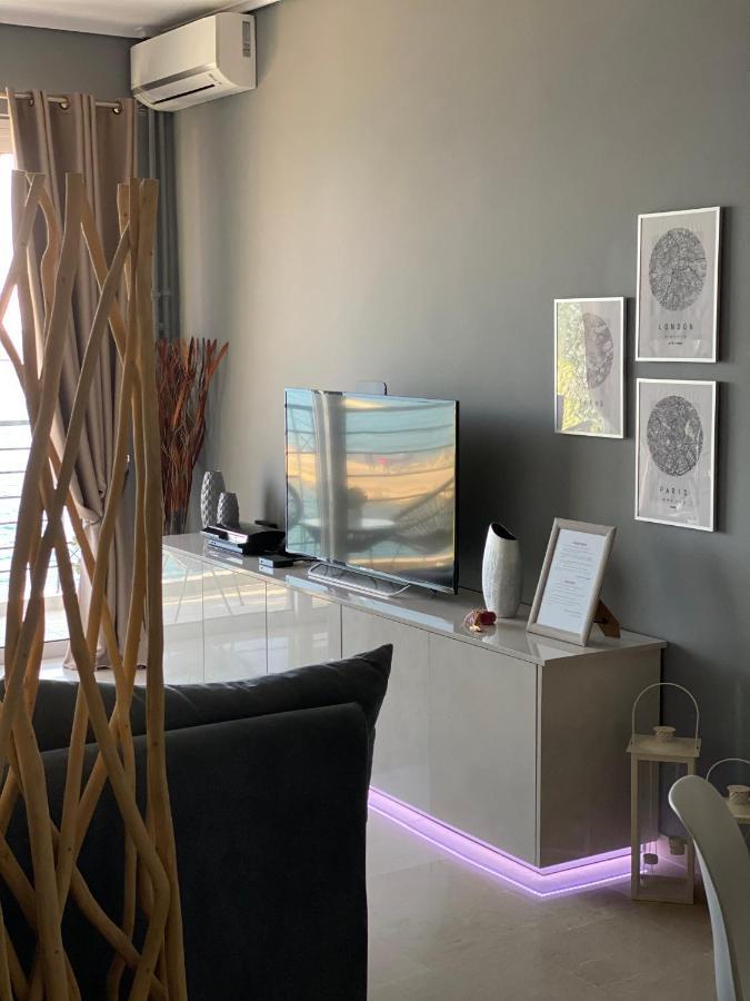 Seafront Kalamata Haven - Blue Luxury Suite Exterior foto